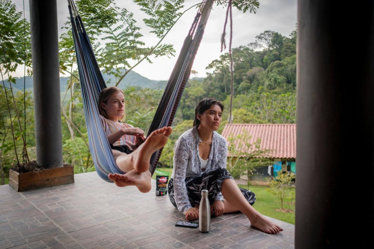 La Perla Negra - Black Pearl Eco Hostel 산 라파엘 외부 사진